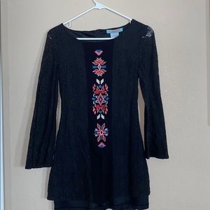 Medium size black/ Aztec design Dress! So cute!